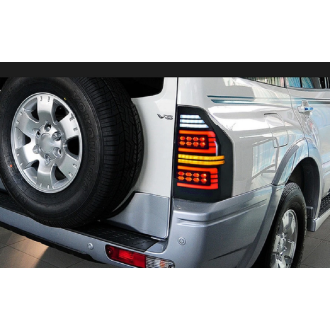 Feux Arrières Light Bar + Clignotant Séquentiel -...